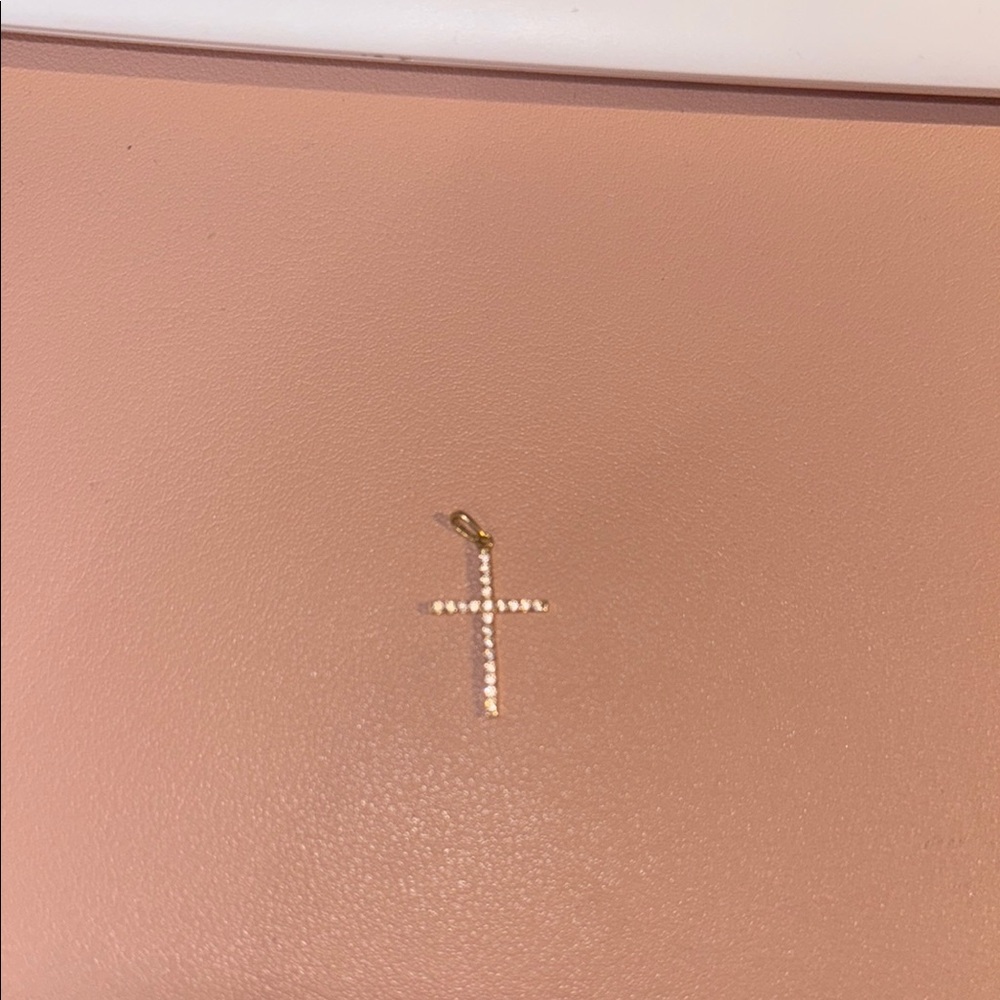 14 k Gold with cz Cross Pendant